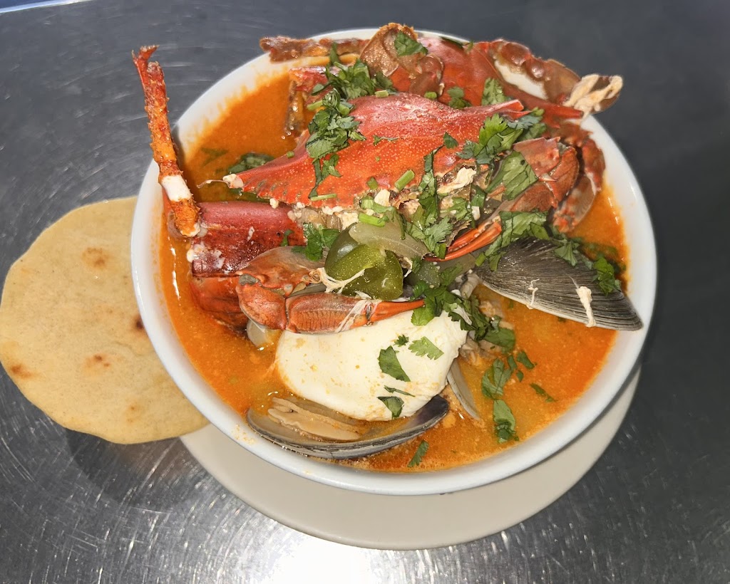 Mi Pequeño El Salvador Restaurant