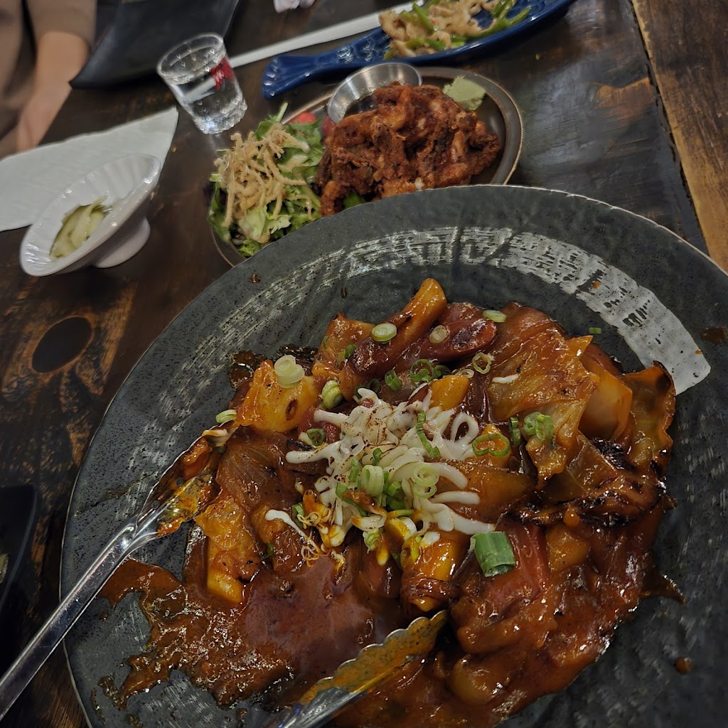 Mikaku Izakaya Toronto