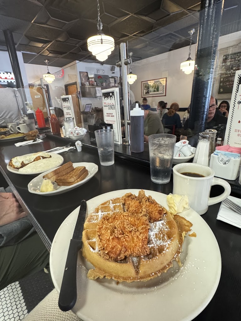 Mike's City Diner