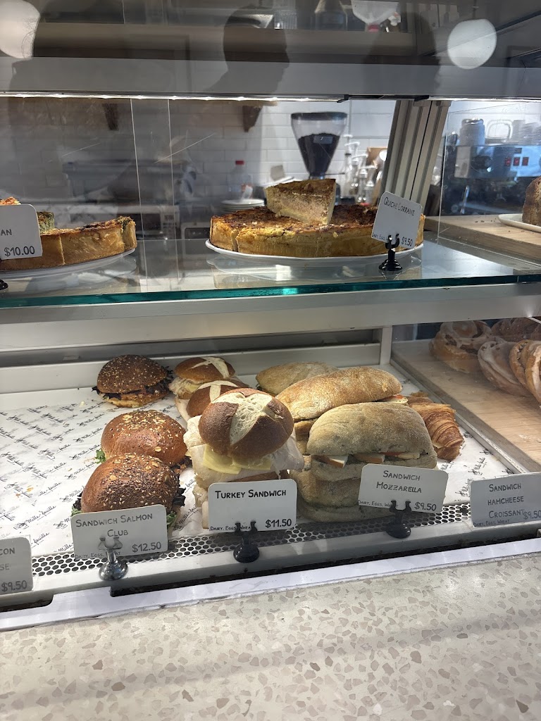 Mille-Feuille Bakery Cafe