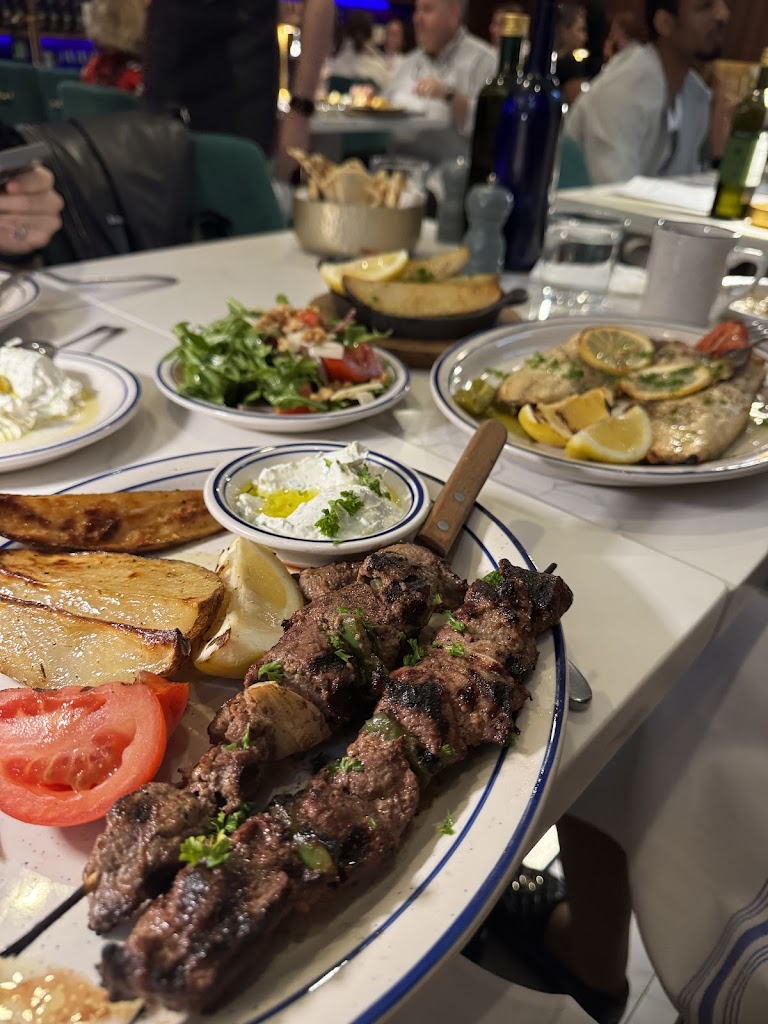 Milos Meze