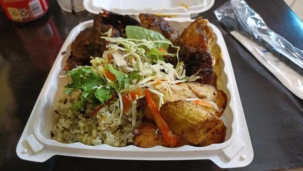 Minto's Jamaican Restaurant & Bar