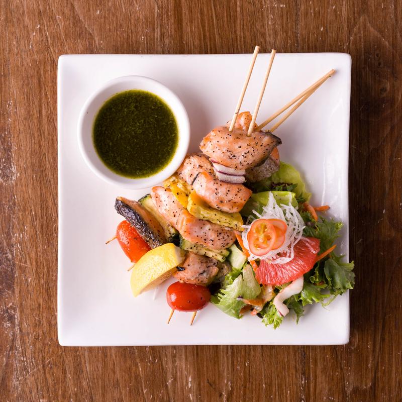 Moki's Sushi & Pacific Grill