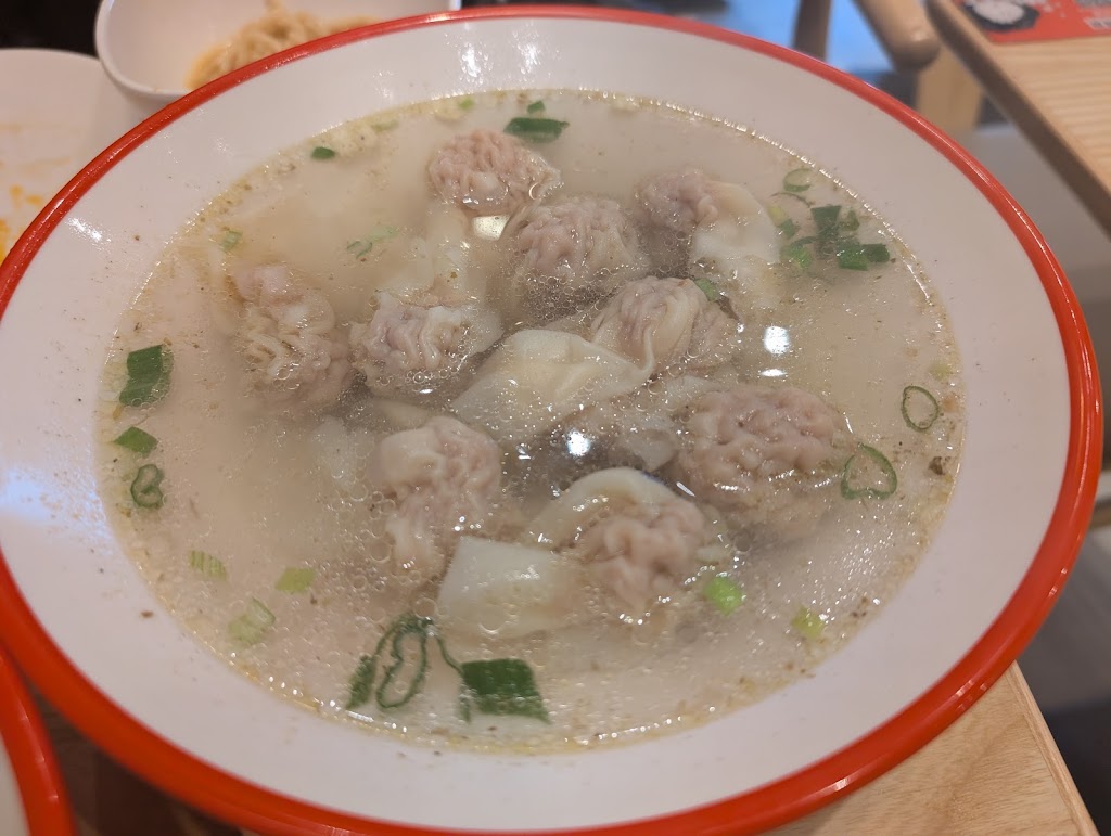 Mom's Pan-Fried Bun 老娘水煎包 | Downtown
