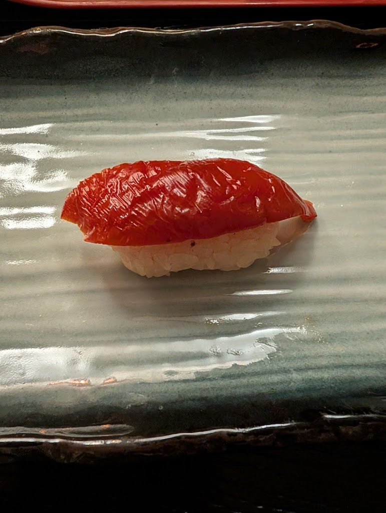 Momi Nonmi