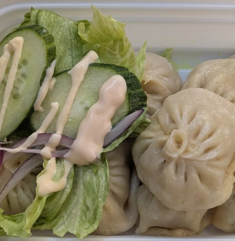 Momo Corner