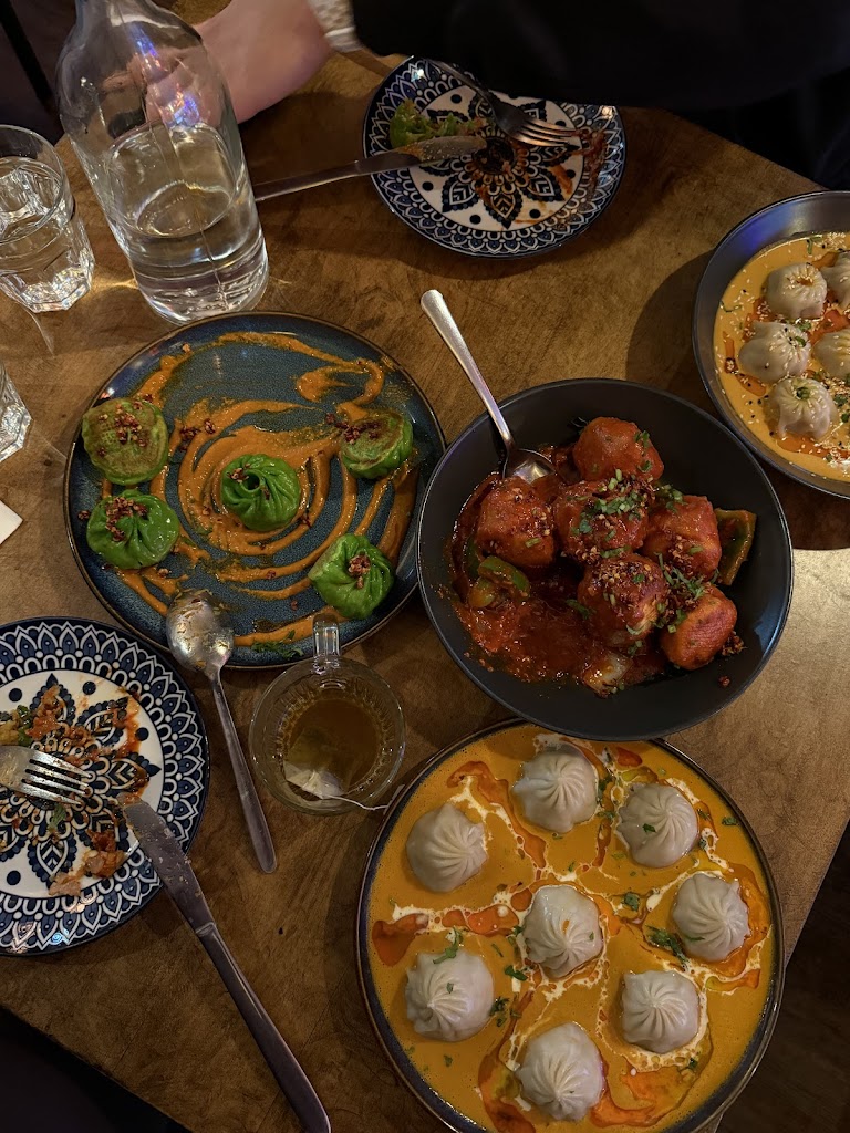 Momo Ghar (Bloor)