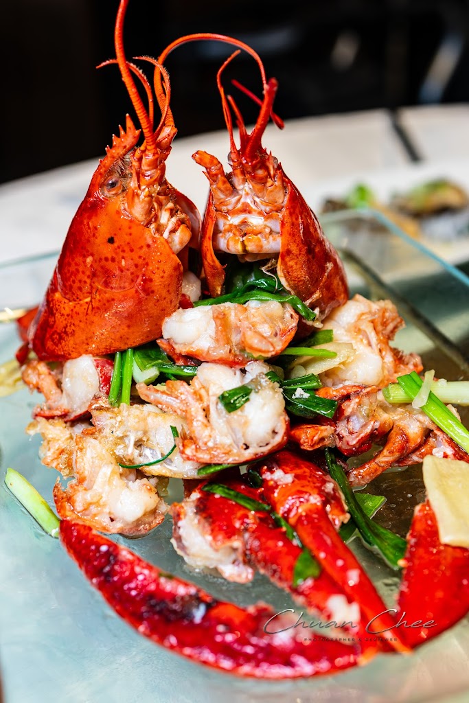 Moon Palace Cantonese Cuisine
