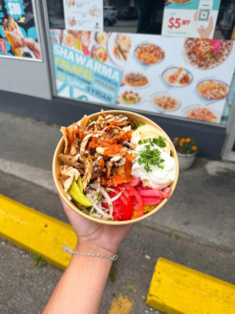 Mooring Eats Shawarma