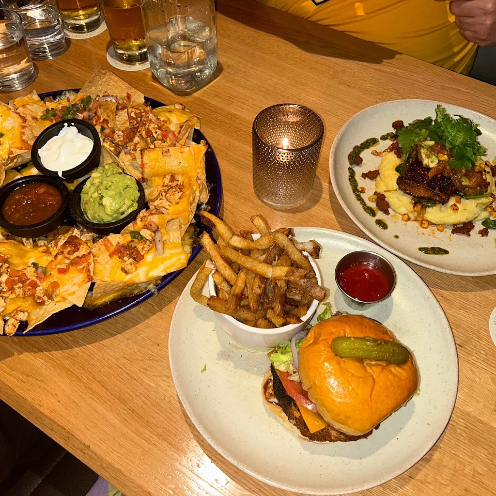 Moxies Bramalea City Centre Restaurant