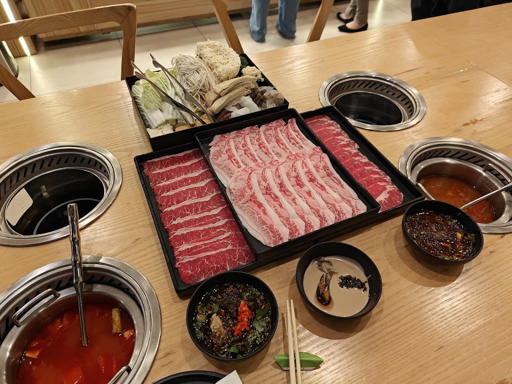 Mumu Hot Pot