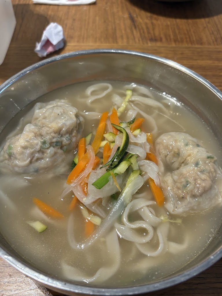 Myeongdong Gyoza Kalguksu - Korean Restaurant (Thornhill)