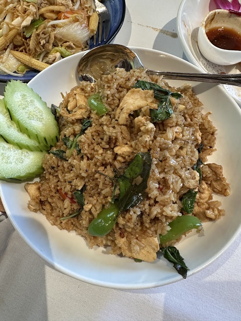 New Krungthai Restaurant