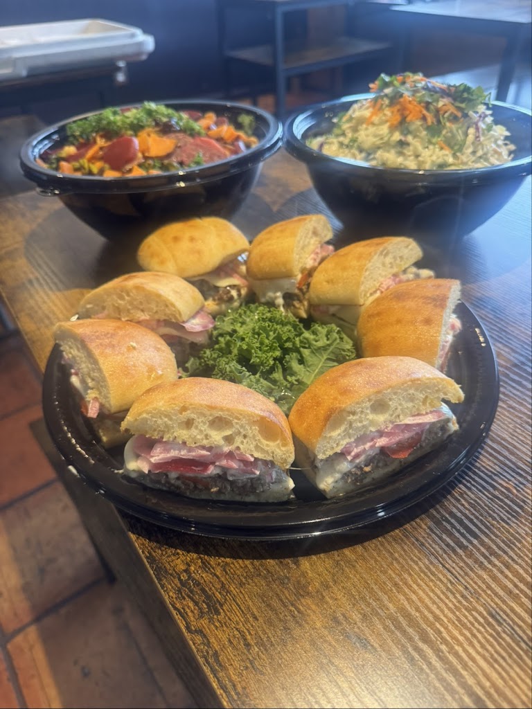 Now make me a sandwich (Tortas Shop) and Food Trucks