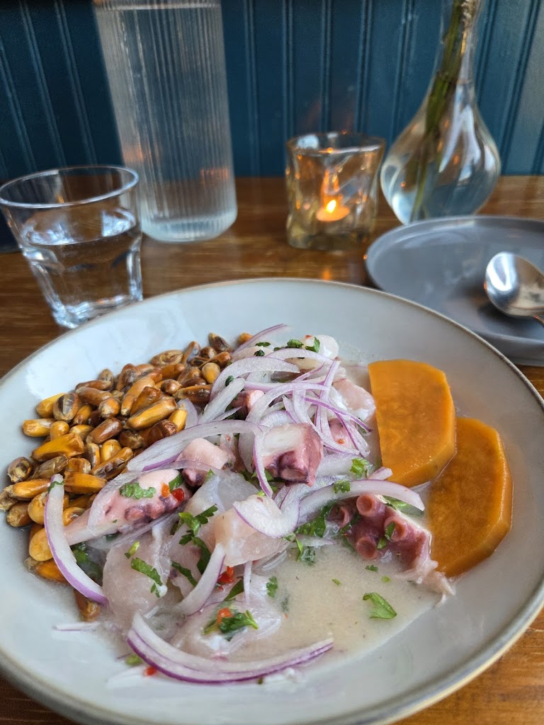 Nuna Kitchen & Bar