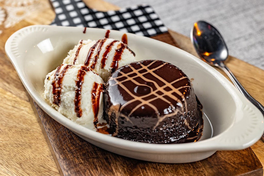 Oliveira's Steak Bar & Grill