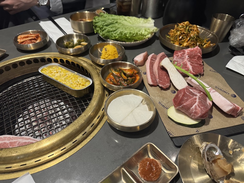 Omiwol K BBQ & Noodles