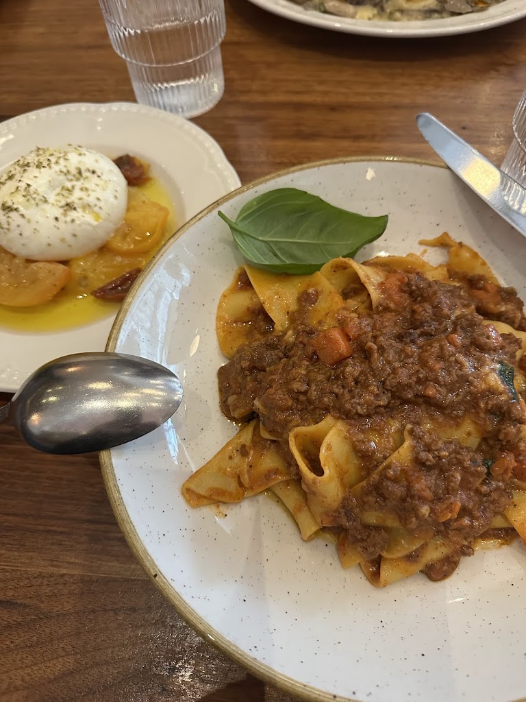 Oretta King West