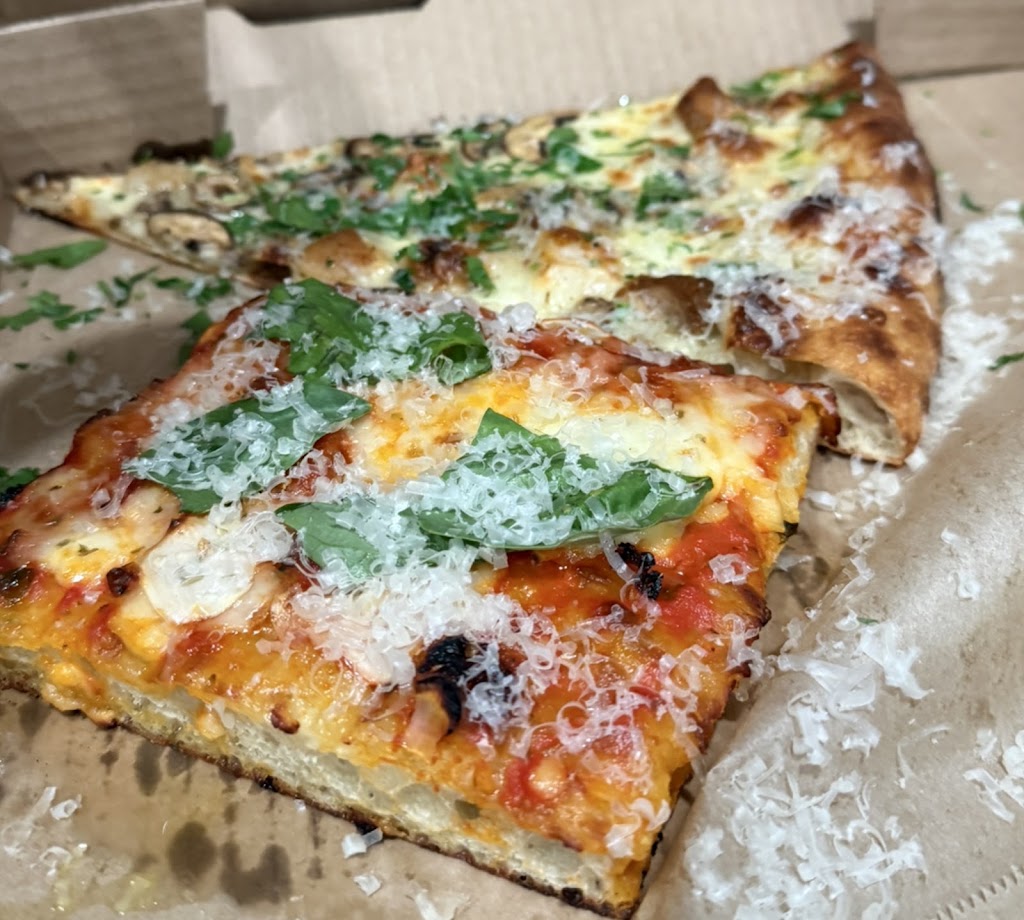 Outta Sight Pizza