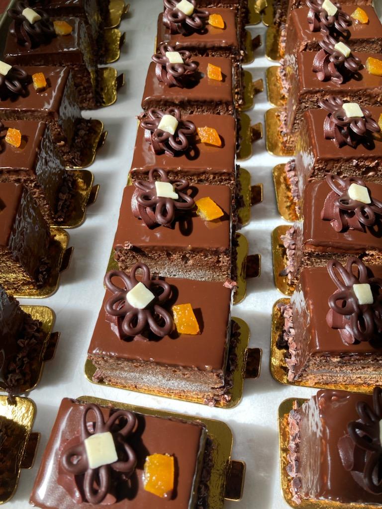 Patisserie on California
