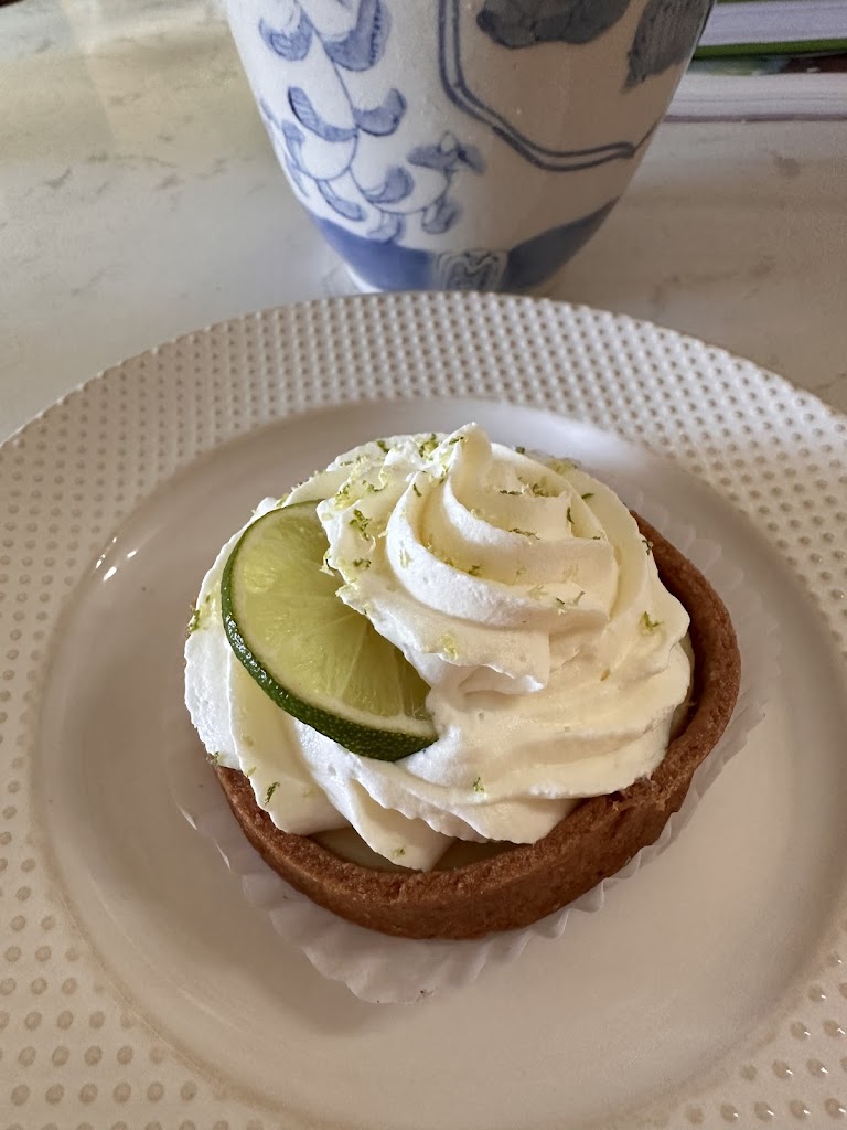 Patisserie on California