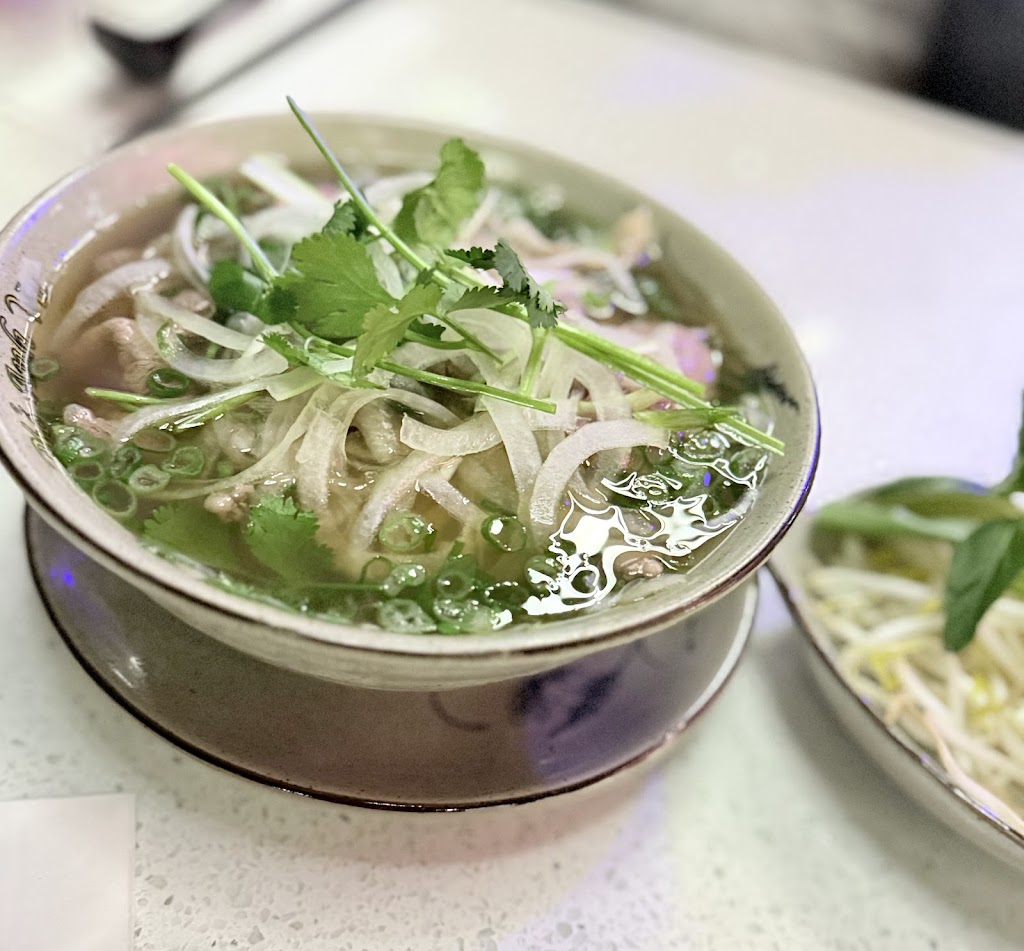Pho Anh Vu Yonge Sheppard