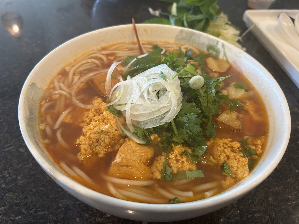 Pho Kim Long