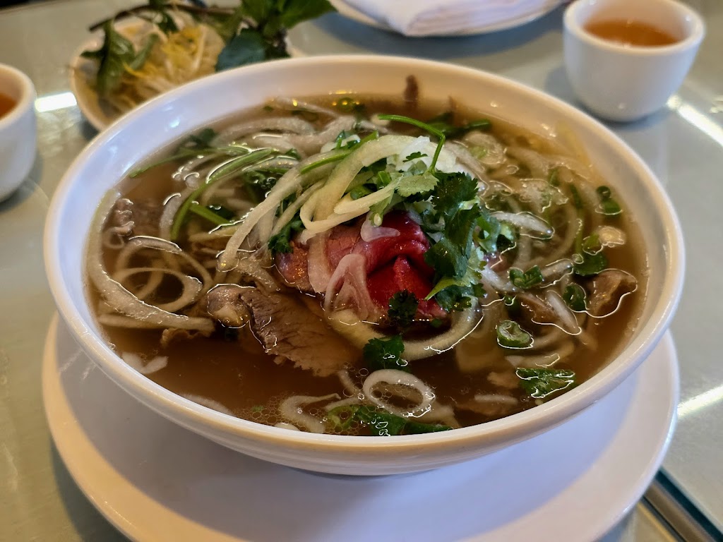 Pho Ngoc Yen Restaurant - Mississauga