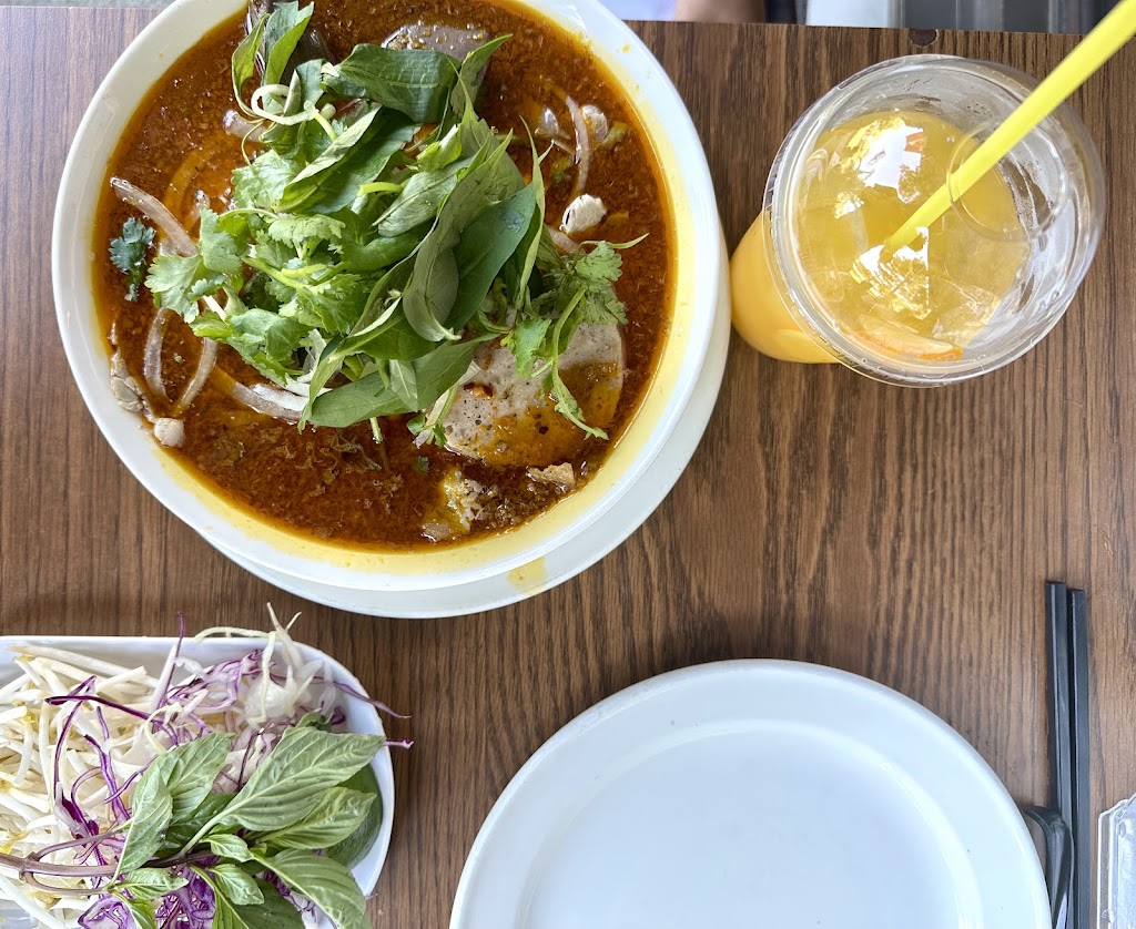 Pho Ngoc Yen Restaurant - Mississauga