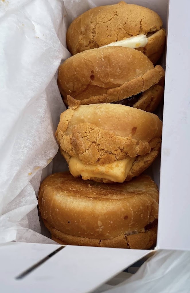 Pineapple King Bakery - San Francisco