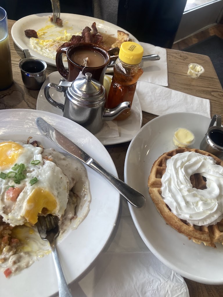 Pinecrest Diner