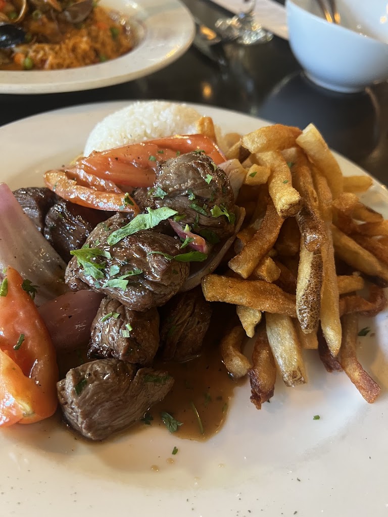 Pink Salt Restaurant & Lounge