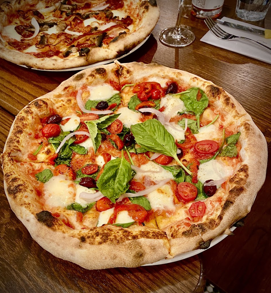 Pizzeria NO.900 Beaches