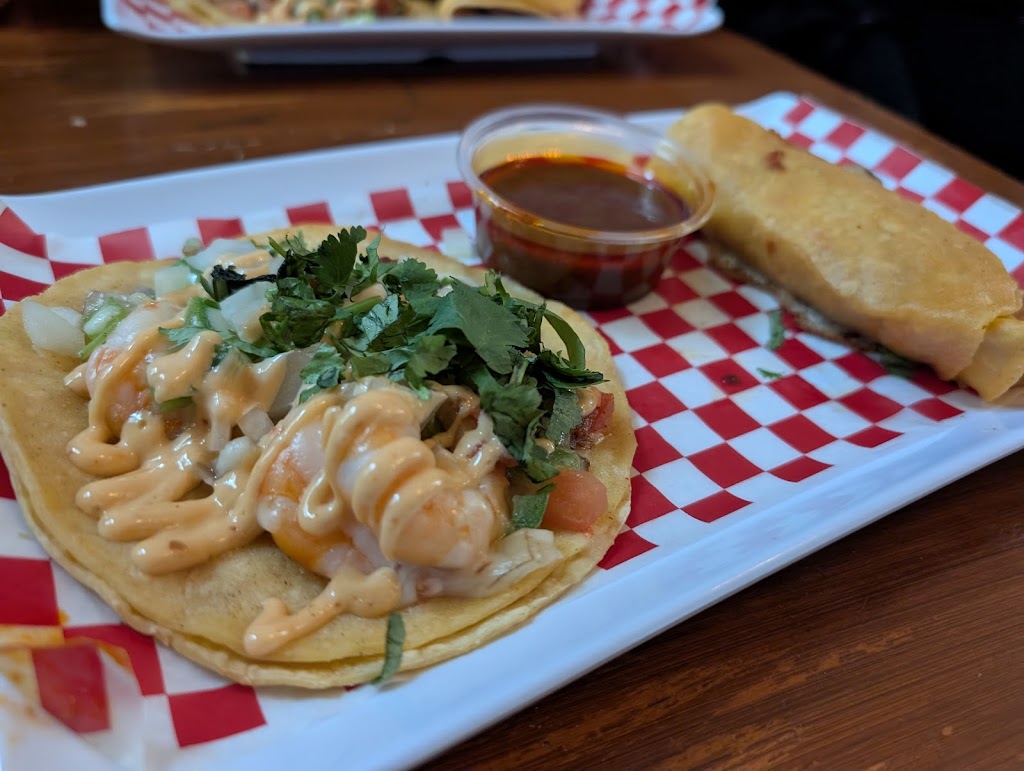 Placos Tacos Mexican Food & Bar