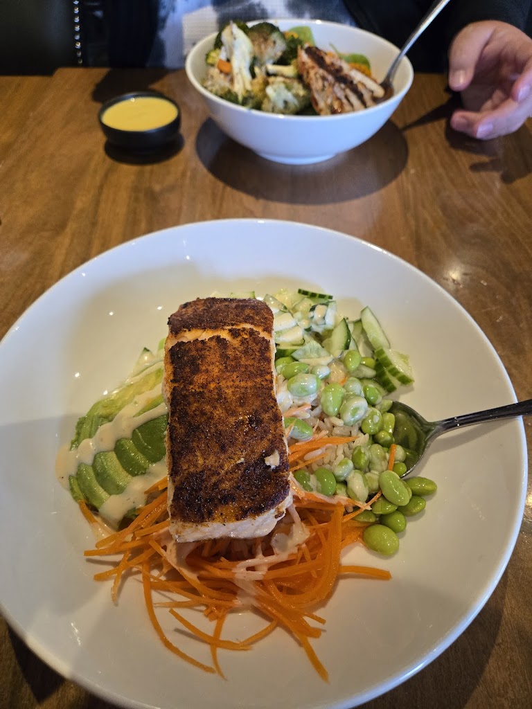 Pump House Grille Co