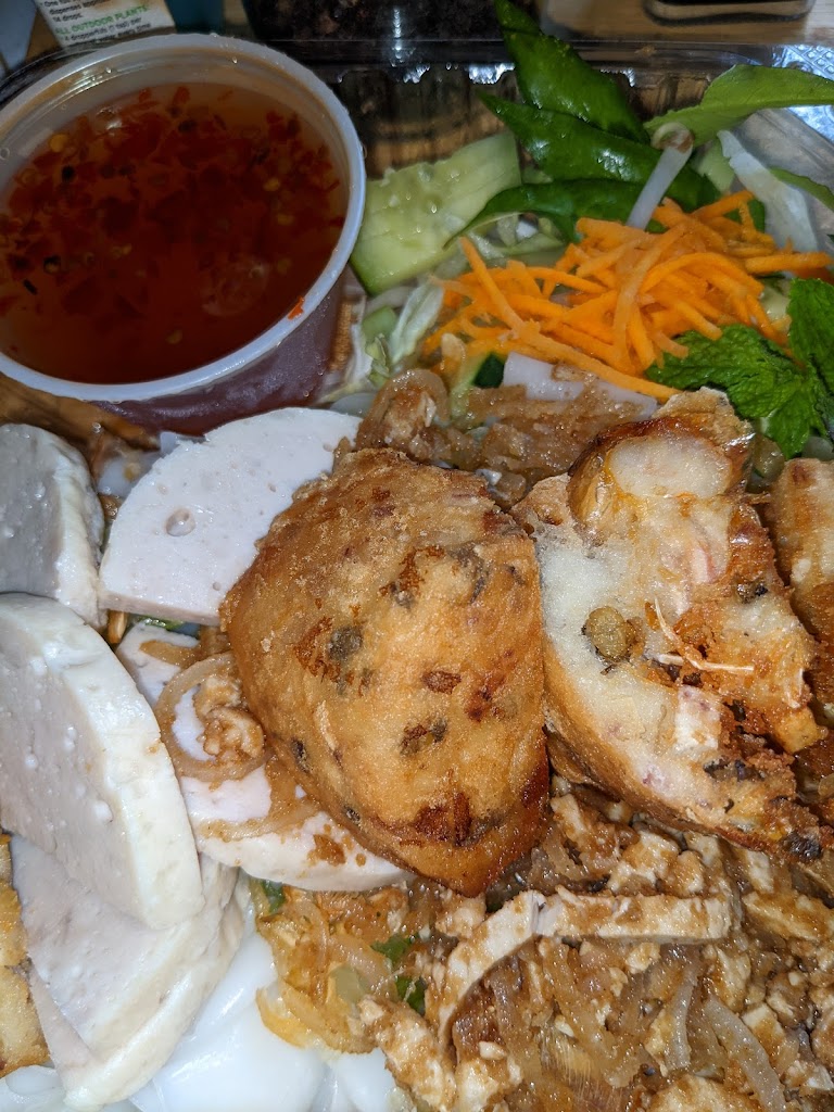 Que Huong Vietnamese Deli