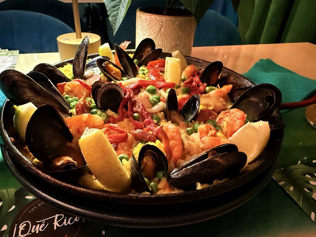 ¡Qué Rico! Tapas Bar