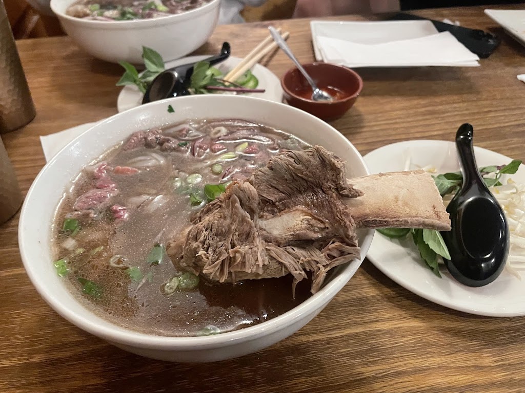 Quê Việt