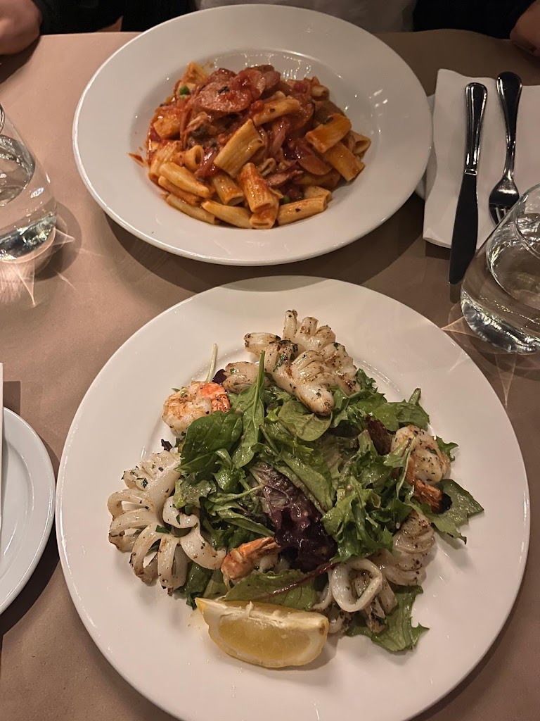 Queen's Pasta Café