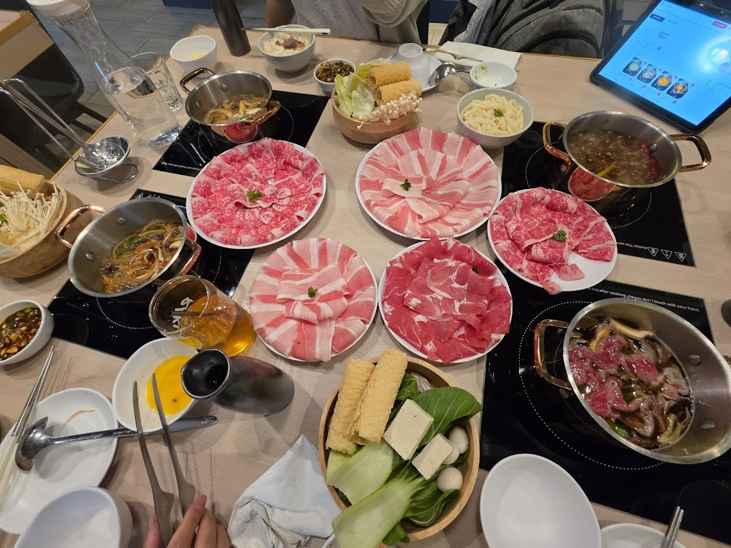RAKU Shabu Shabu House