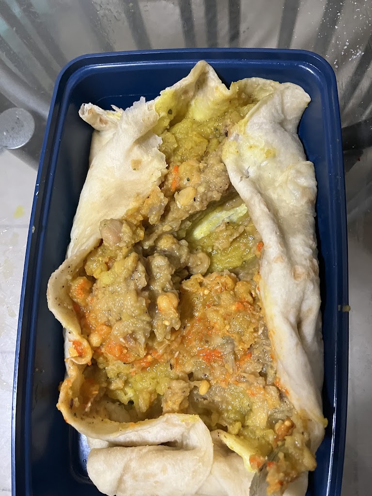 Randy's Roti and Doubles