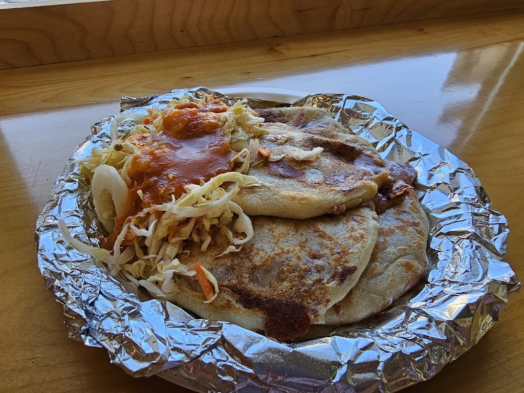Raymundo Bakery & Taqueria