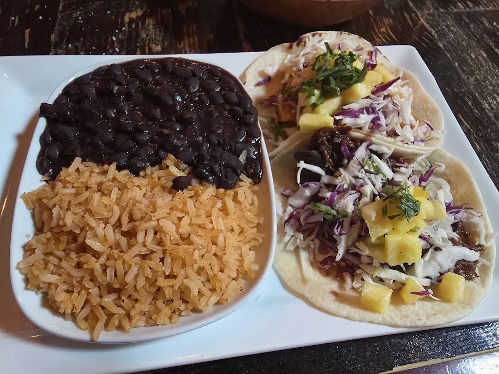 Red Star Taco Bar