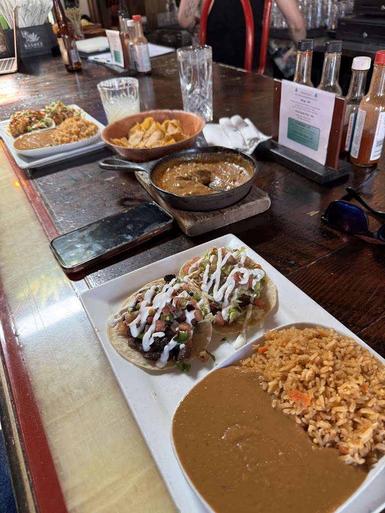 Red Star Taco Bar