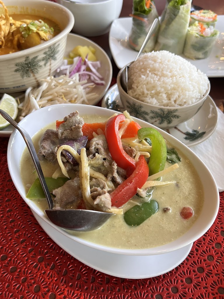 Royal Palm Thai Restaurant