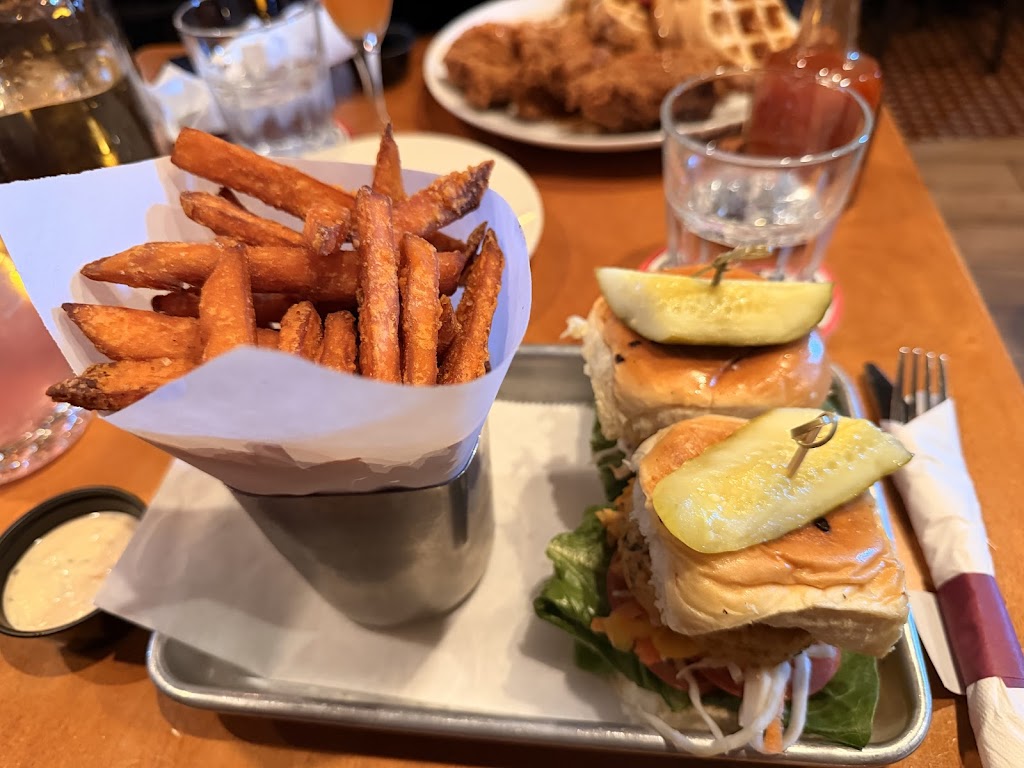 Rustik Tavern