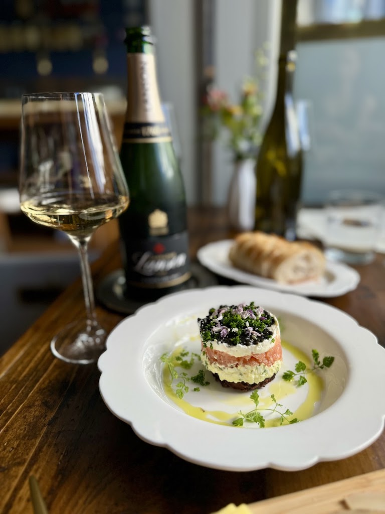 Saison Cellar & Wine Bar