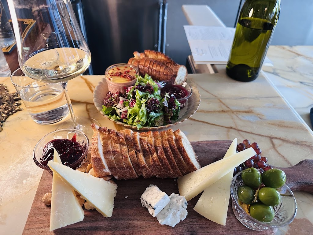 Saison Cellar & Wine Bar