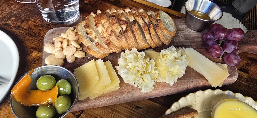 Saison Cellar & Wine Bar