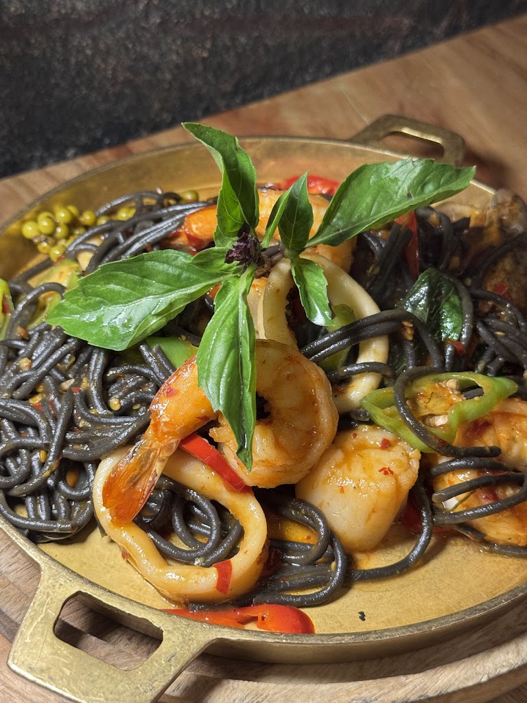 SaiTong Thai